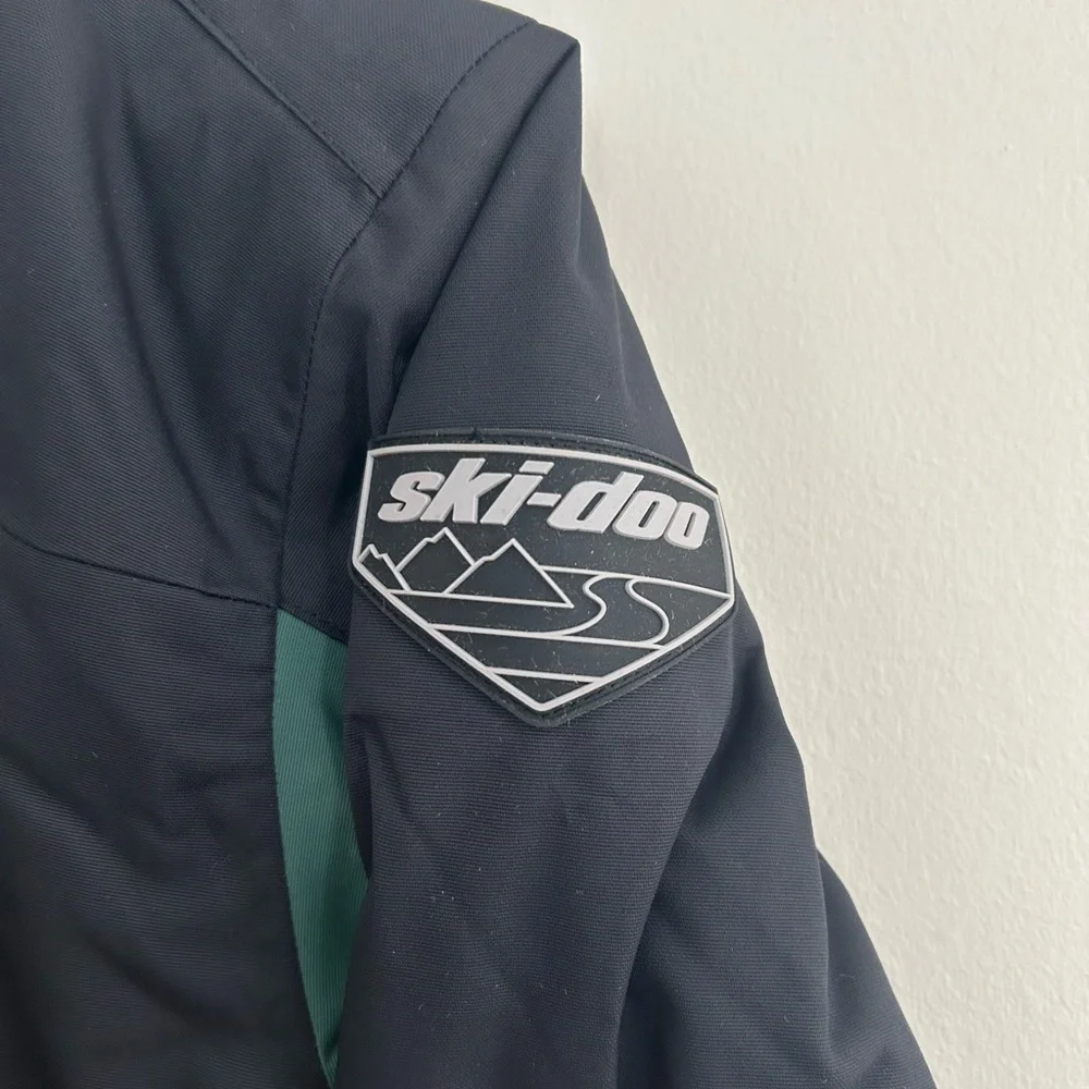 Ski-Doo Kids' Black‎ and Green particle jacket